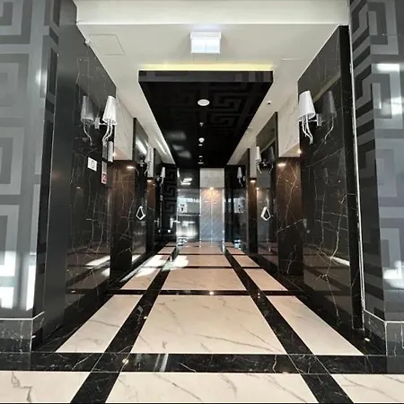 Hanza Tower Deluxe Pool & Jacuzzi & Sauna