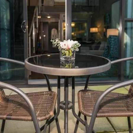 Hanza Tower Deluxe Pool & Jacuzzi & Sauna Apartment Szczecin